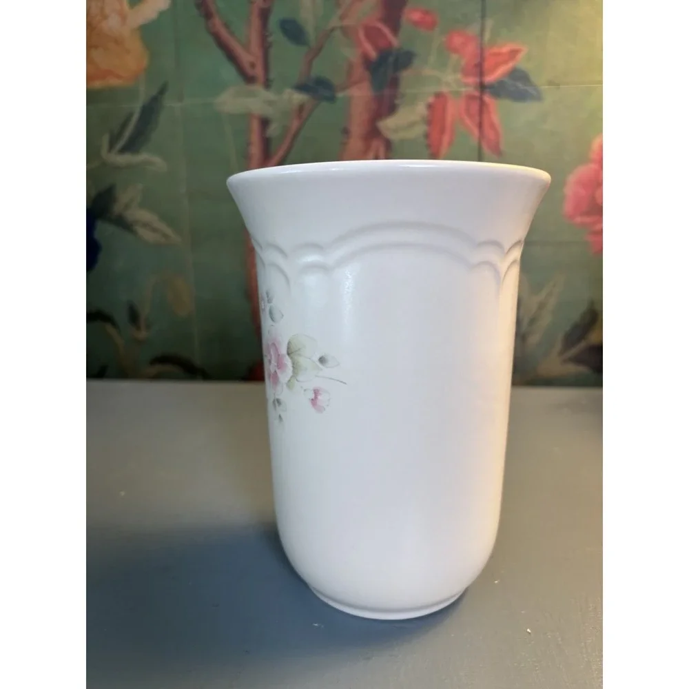 Pfaltzgraff Tea Rose Utensil Crock Floral Stoneware Grandmillennial Kitchen